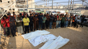 Bombardeos israel&iacute;es dejan 21 muertos, dice la defensa civil de Gaza