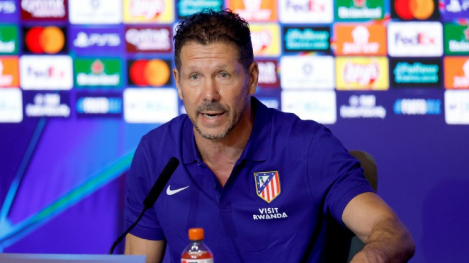 Atletico's Simeone encourages goalless Alvarez improvement
