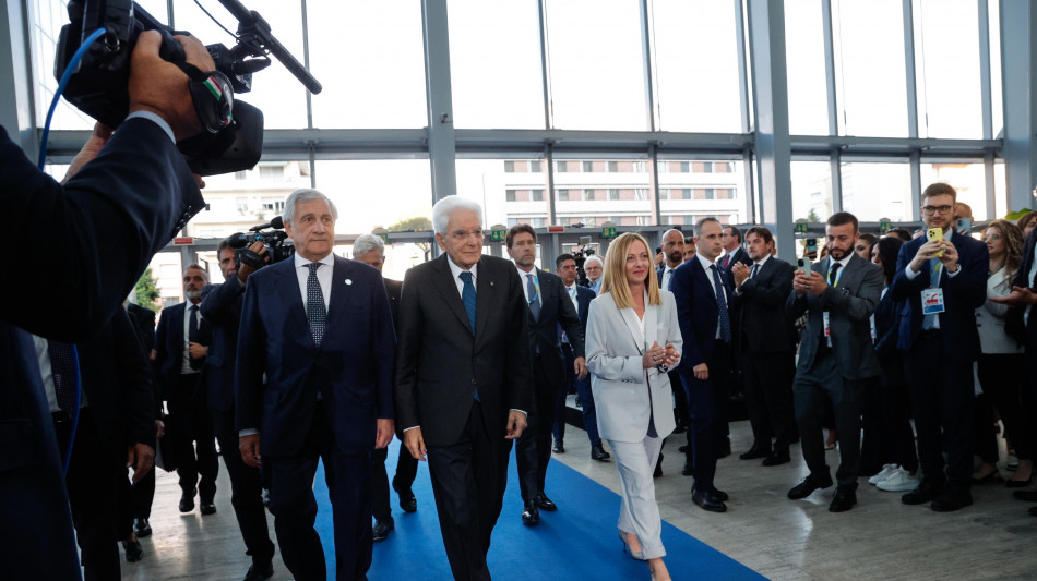 Mattarella, ricomporre lavoro che rischia di frammentarsi