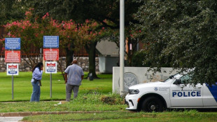 Ataque a centro de detenção de imigrantes nos EUA deixa 1 morto e 2 feridos