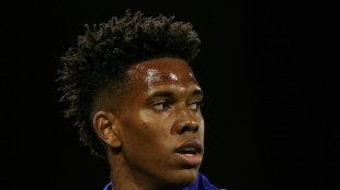 Chelsea manager Alonso dismisses talk of Estevao loan deal