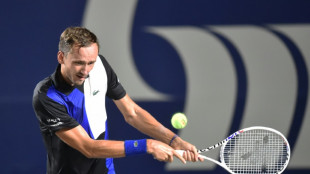 Medvedev, Auger-Alliasime y Norrie pisaron fuerte en su aparici&oacute;n en Los Cabos