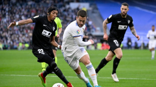 Hazard es operado con &eacute;xito para retirarle una placa del peron&eacute; derecho