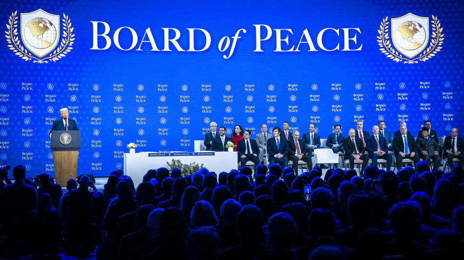 Media, 'Board of peace prevede base per 5.000 militari a Gaza'