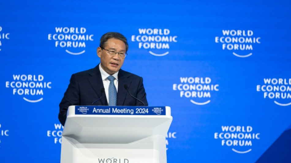 Pequim pede em Davos limites para a IA e menos obst&aacute;culos comerciais 