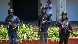 Venezuela realiza exerc&iacute;cios militares em resposta aos EUA