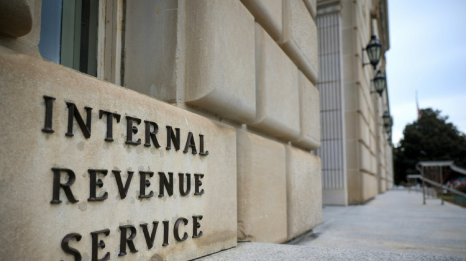 US-Steuerbeh&ouml;rde erw&auml;gt Entlassung der H&auml;lfte ihrer 90.000 Mitarbeiter
