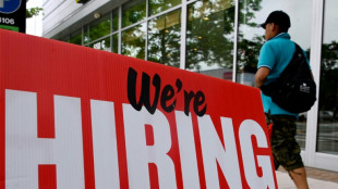 L'emploi am&eacute;ricain ralentit en ao&ucirc;t, mais reste solide