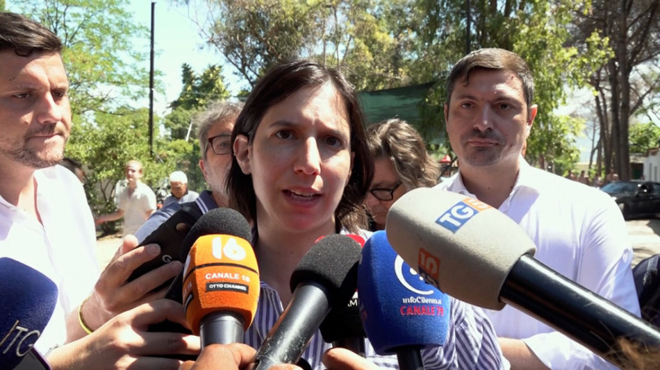 Schlein, Meloni risponda a italiani che non fanno vacanze