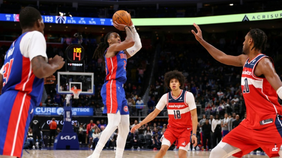 NBA: les Pistons enchaînent une 7e victoire, Wembanyama tire les Spurs