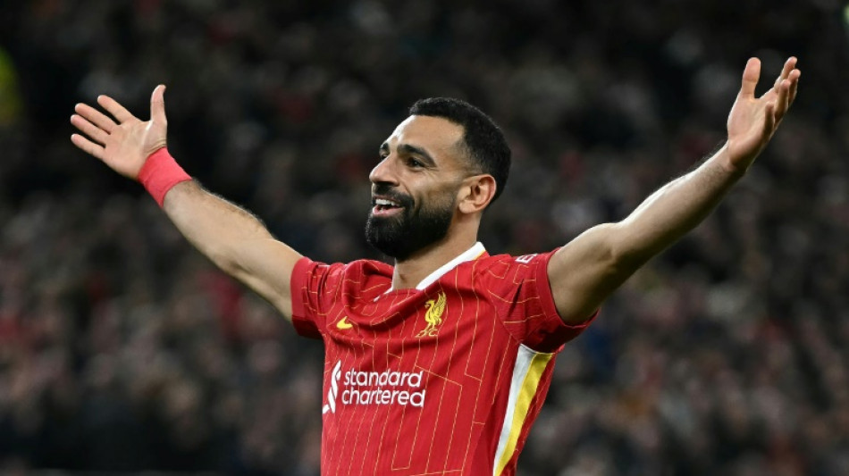 Liverpool vence Bologna (2-0) e se mant&eacute;m 100% na Champions
