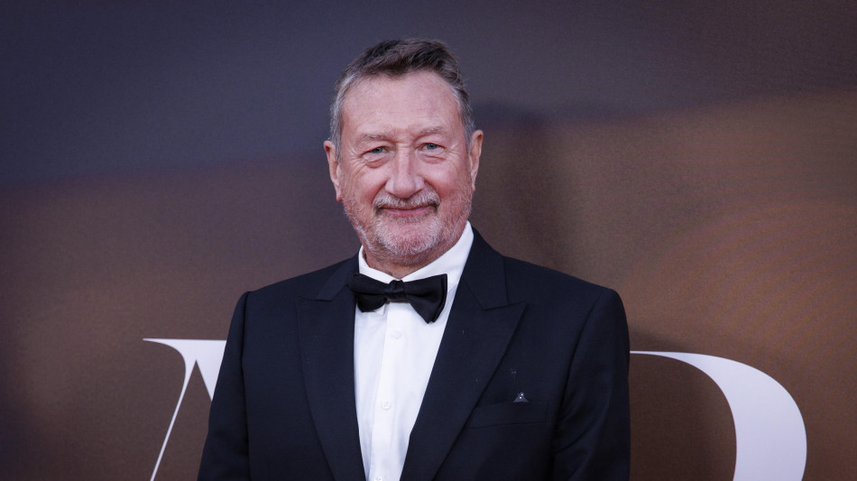 James Bond, dopo il regista c'è uno sceneggiatore