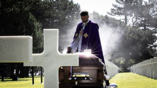 Un soldat am&eacute;ricain mort le 6 juin 1944 inhum&eacute; au cimeti&egrave;re de Colleville-sur-Mer