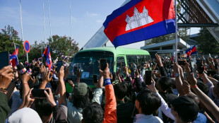 Tailandia libera a 18 soldados camboyanos retenidos desde julio