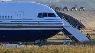 Londres r&eacute;solu &agrave; expulser des migrants au Rwanda, malgr&eacute; un revers judiciaire