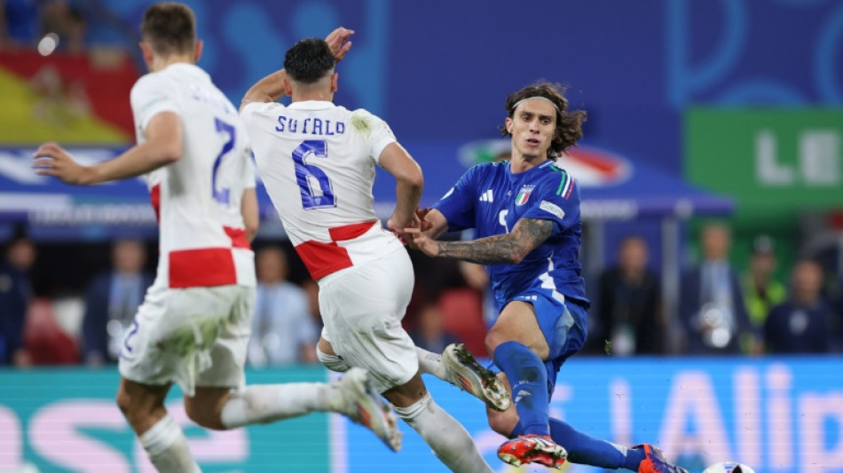 Arsenal sign Italy defender Calafiori from Bologna