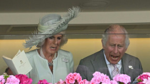 K&ouml;nig Charles und K&ouml;nigin Camilla feiern Sieg beim Pferderennen in Ascot