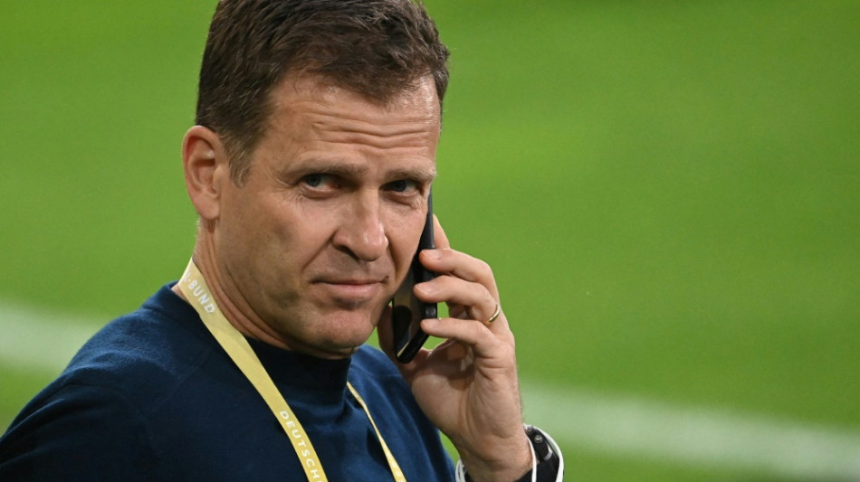 Kritik an Katar: Bierhoff w&uuml;nscht Zusammenarbeit mit Politik