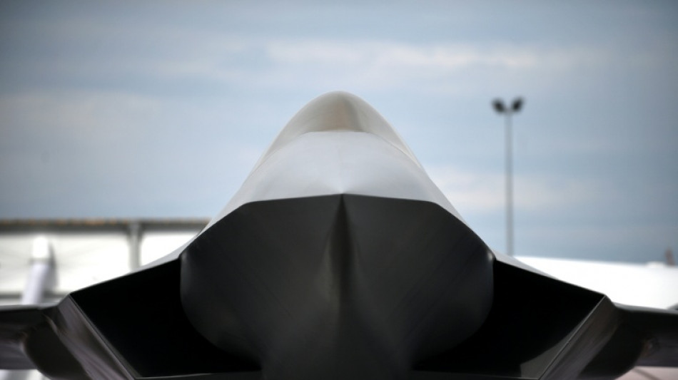 Berlin says decision postponed on European fighter jet