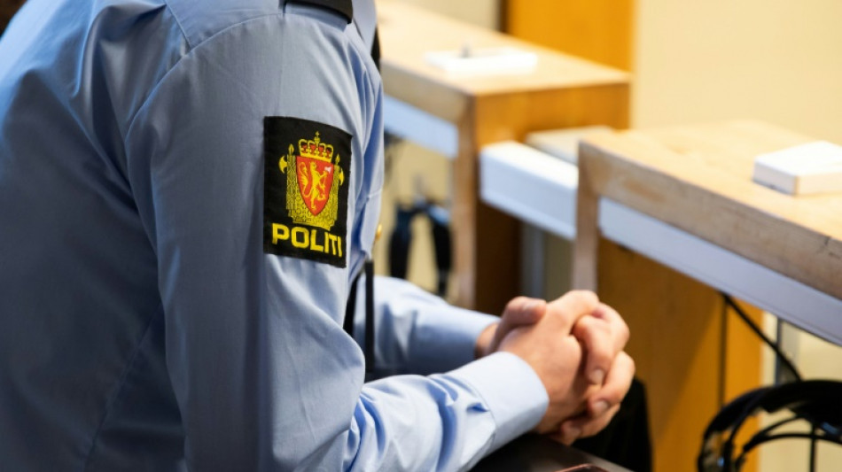 En Noruega, los polic&iacute;as hablan mucho y disparan poco