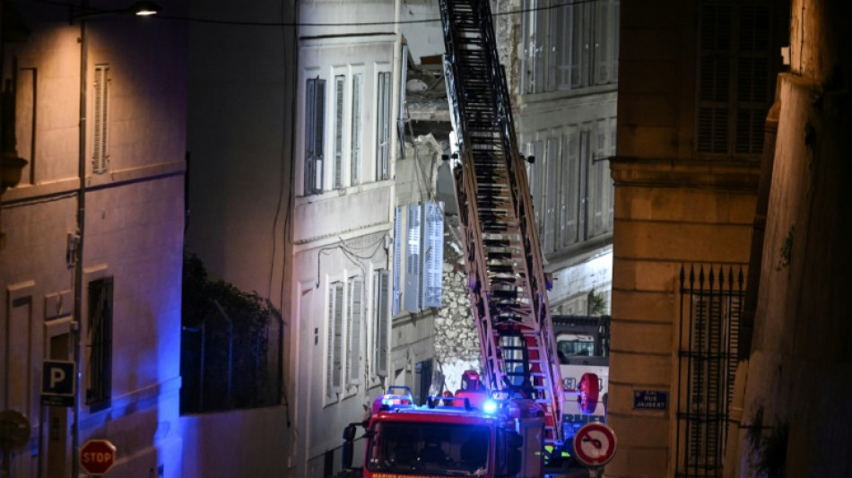 Immeuble effondr&eacute; &agrave; Marseille: apr&egrave;s les secouristes, les enqu&ecirc;teurs