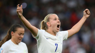 Sieg vor Rekordkulisse: England bezwingt &Ouml;sterreich beim EM-Auftakt