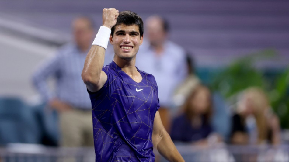 El espa&ntilde;ol Carlos Alcaraz es el campe&oacute;n m&aacute;s joven del Masters 1000 de Miami