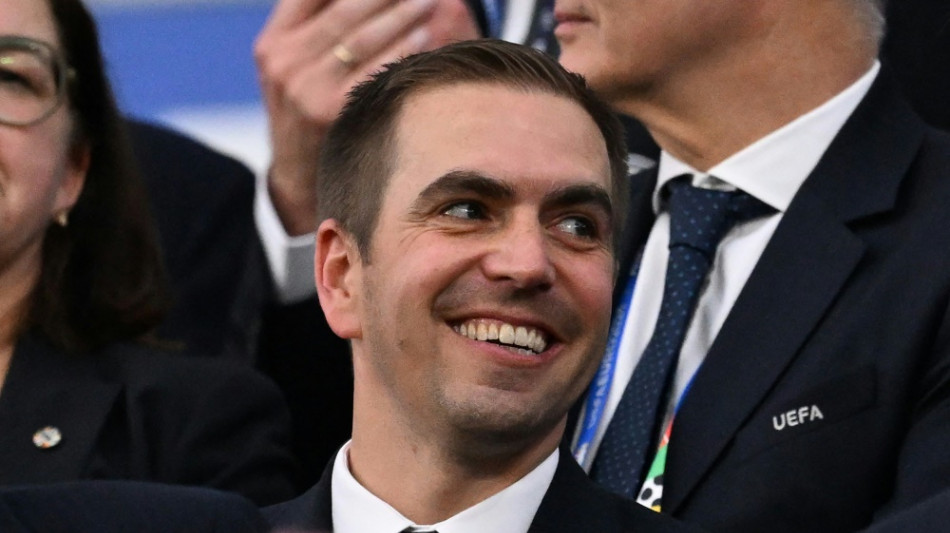 Lahm erh&auml;lt Verdienstorden der Bundesrepublik Deutschland