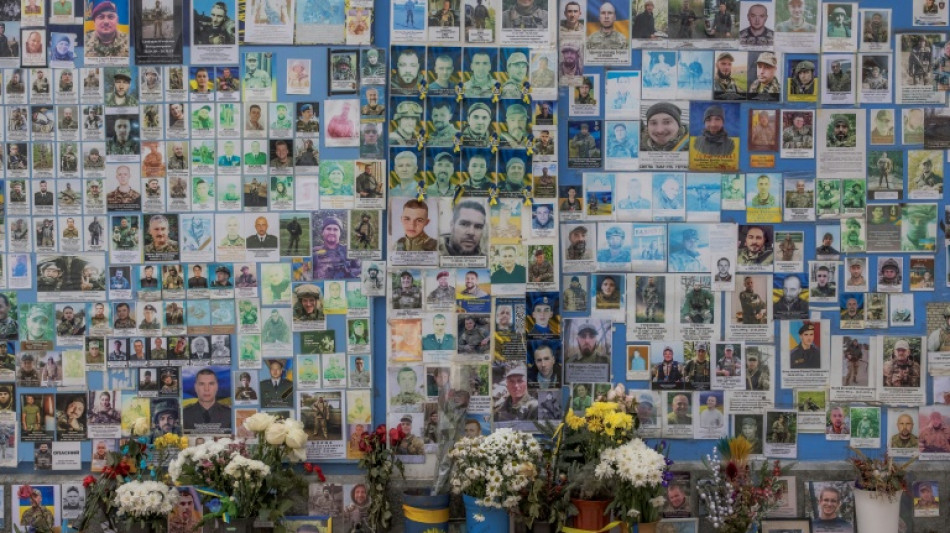 Zelensky promete derrotar a R&uacute;ssia no segundo anivers&aacute;rio da invas&atilde;o