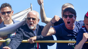 Terminato incontro Conte-De Laurentiis, poi a cena insieme