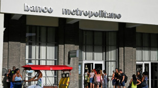 Clube de Paris pede que Cuba apresente prazo para pagar d&iacute;vida