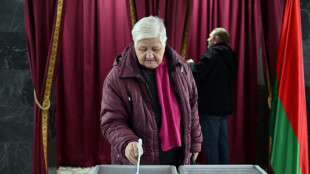 Bielorrusia vota en presidenciales con Lukashenko a las puertas de un s&eacute;ptimo mandato