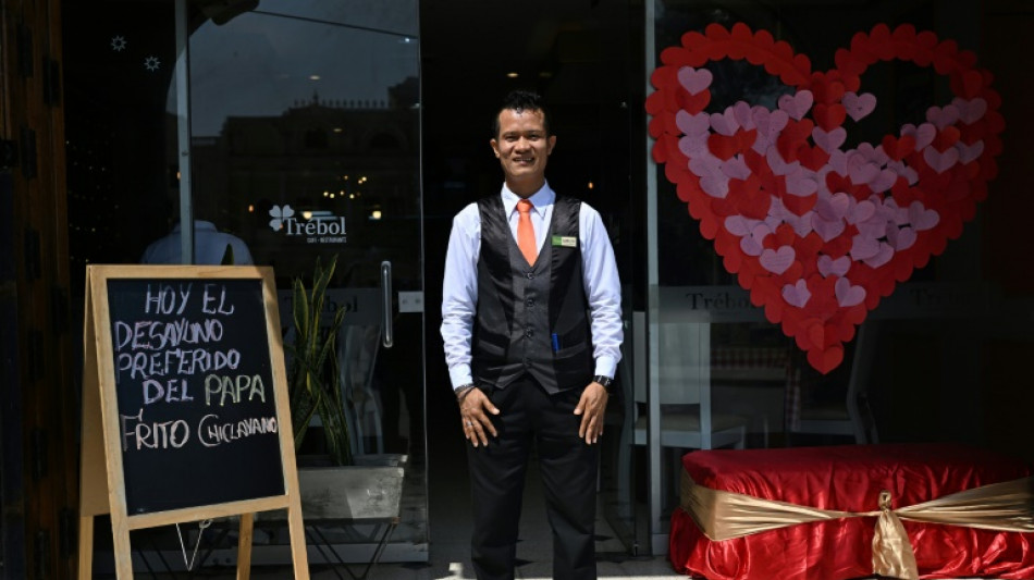 Em Chiclayo, Le&atilde;o XIV distribu&iacute;a b&ecirc;n&ccedil;&atilde;os... como gorjeta