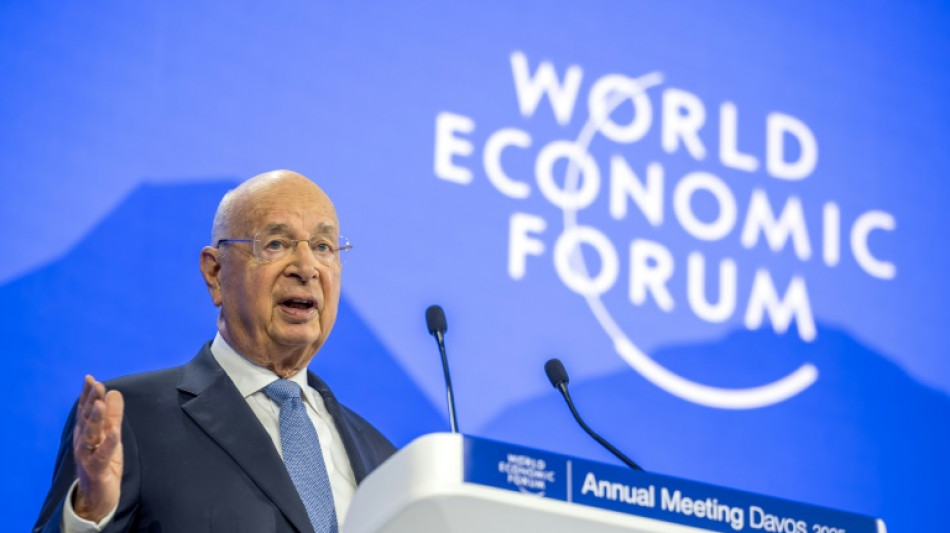 El Foro Econ&oacute;mico Mundial abre una investigaci&oacute;n contra su fundador