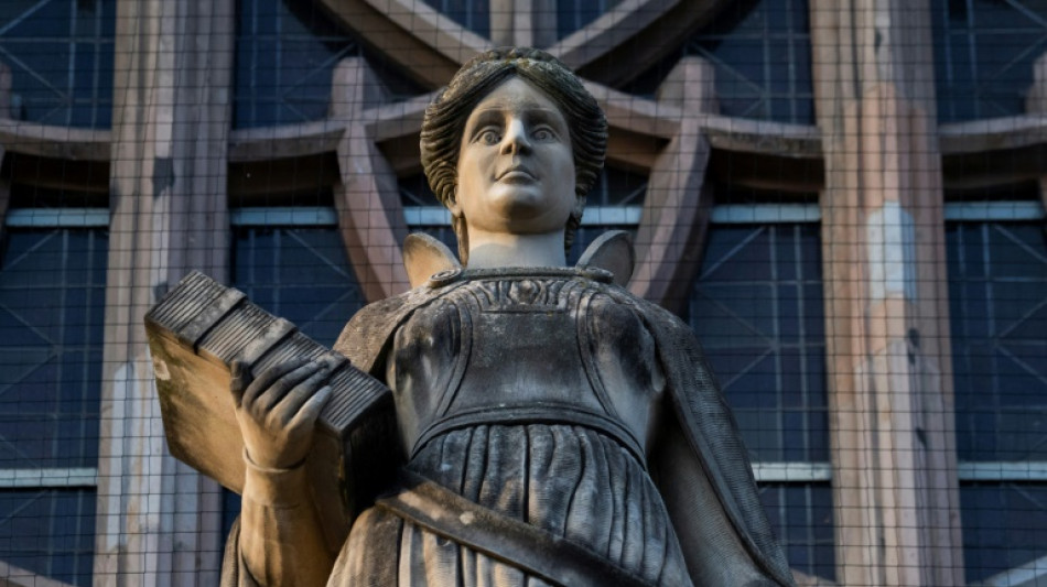 Geldstrafe von 3600 Euro für Beleidigung von Kommunalpolitiker in Hamburg