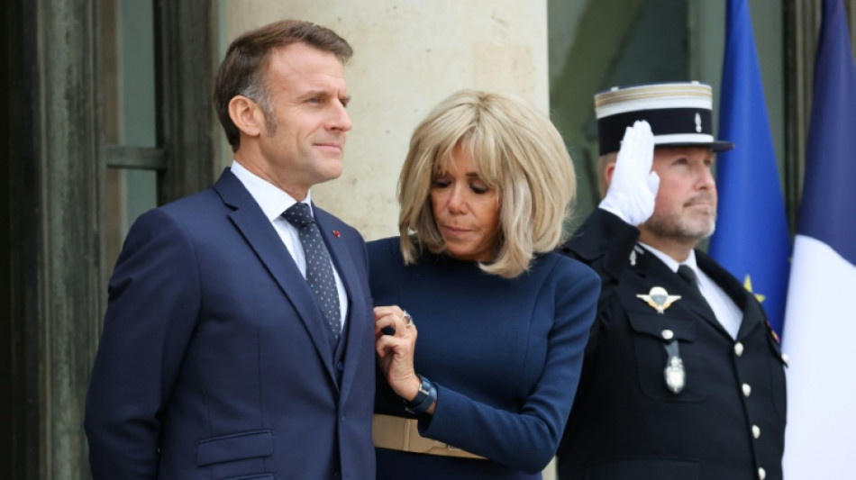 France's Macron to name PM to end political crisis