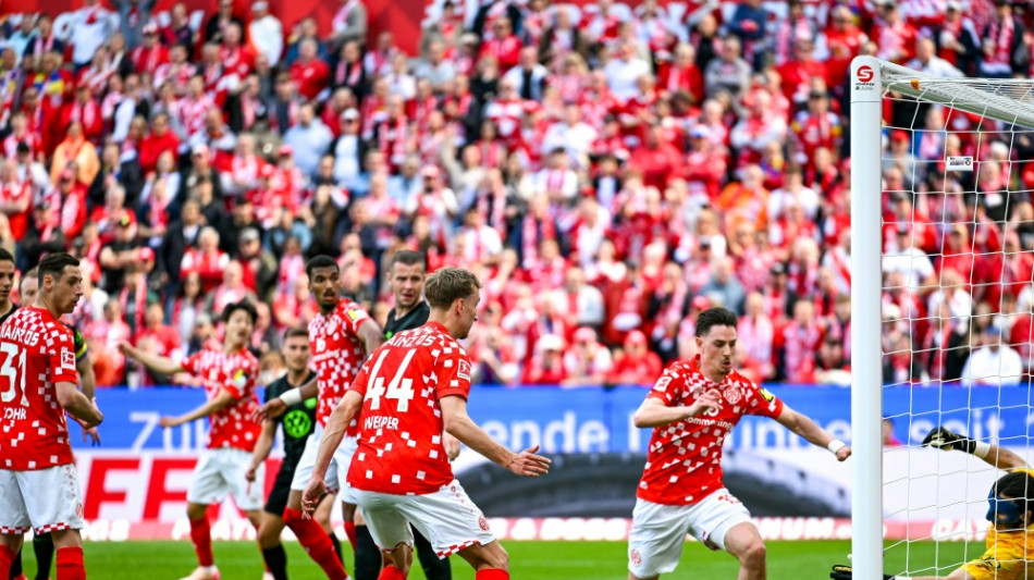 Mainz l&auml;sst sp&auml;t Punkte im Rennen um die K&ouml;nigsklasse