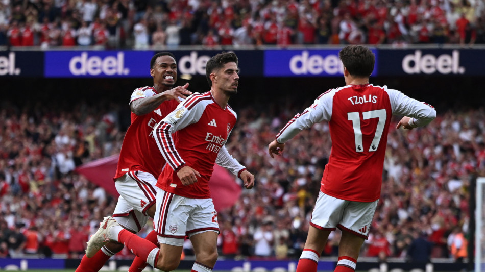 L'Arsenal vince 2-1 il derby col Chelsea, vetta insieme al City