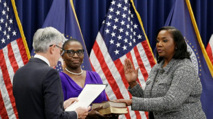 Trump pede renúncia de diretora do Fed