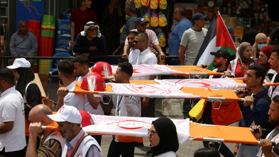 Un r&eacute;cord de 383 trabajadores humanitarios fueron abatidos en 2024