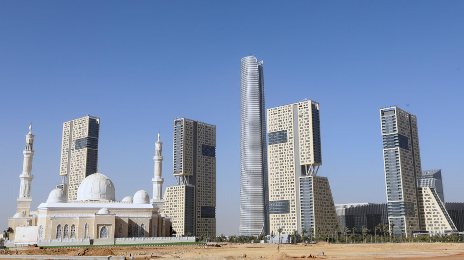 Media, colloqui al Cairo su ingresso aiuti a Gaza e cura feriti