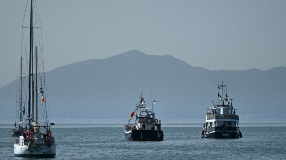 La flottille pour Gaza affirme qu'un autre de ses bateaux a été touché et soupçonne un drone